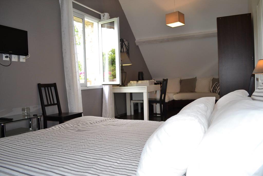 Chambres d'Hôtes des Demoiselles Ville-Saint-Jacques Extérieur photo